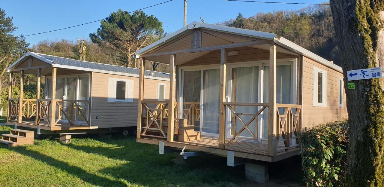 Camping Avec Piscine Et Riviere A Tournon Sur Rhone Ardeche Dış mekan fotoğraf
