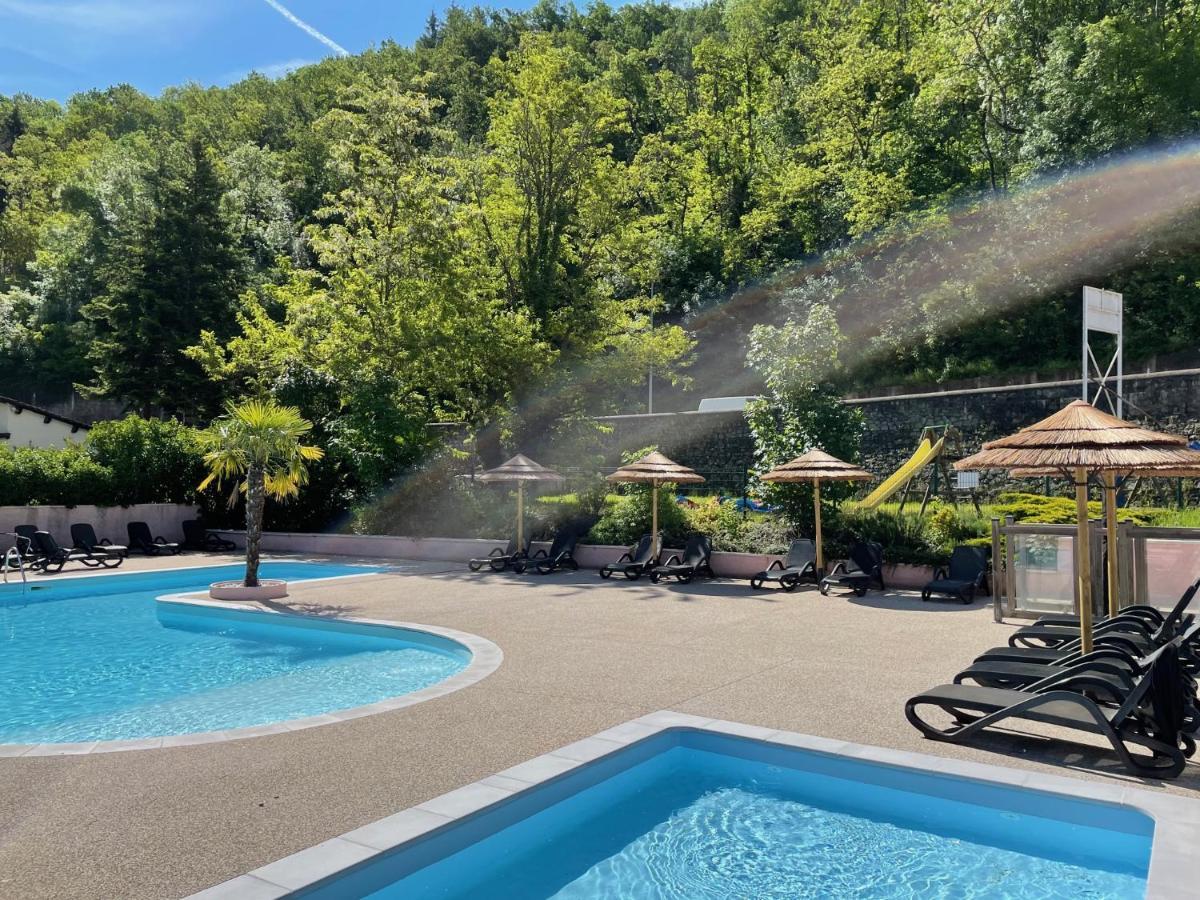 Camping Avec Piscine Et Riviere A Tournon Sur Rhone Ardeche Dış mekan fotoğraf